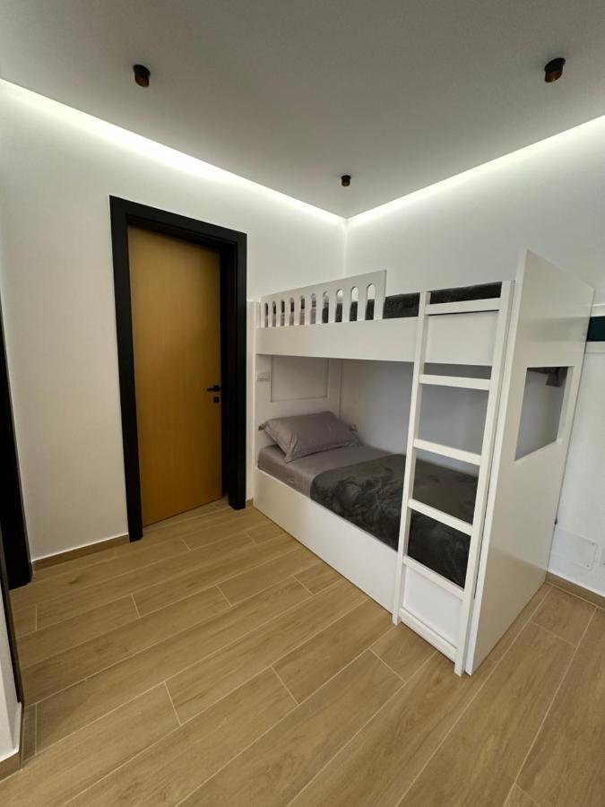Aral Sea View Apartments & Suites Shëngjin Exterior foto